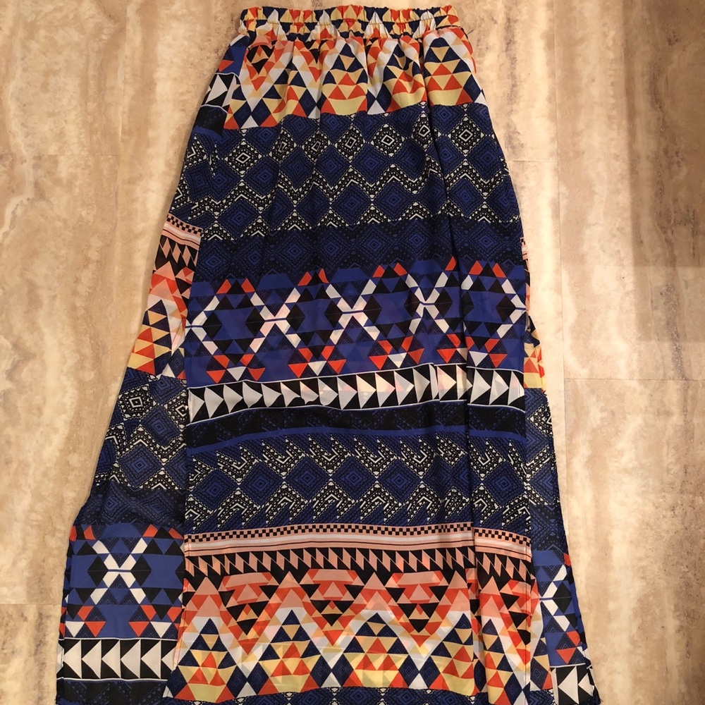 Maxi skirt